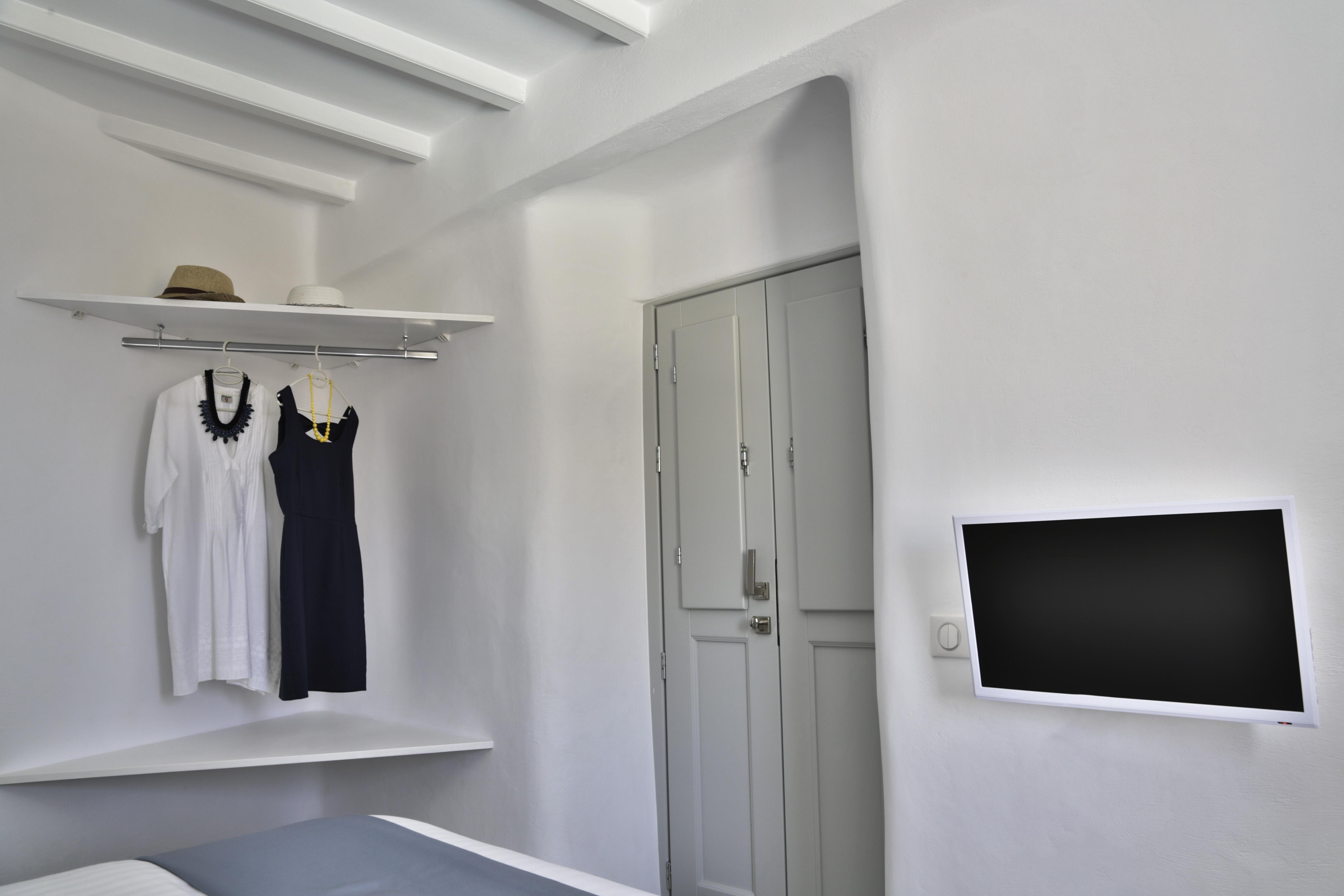 Trieris Villa & Suites Fira  Ngoại thất bức ảnh