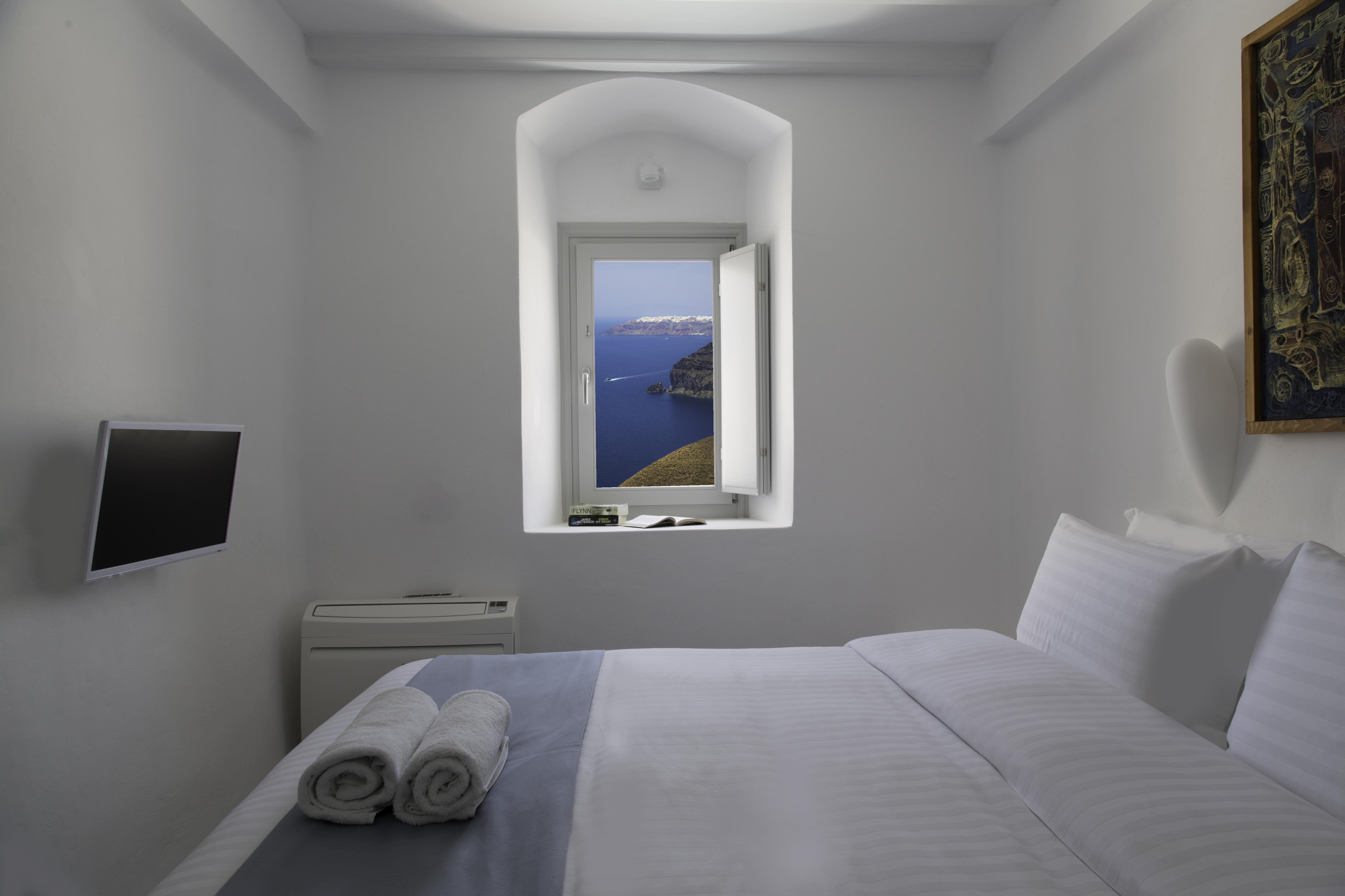 Trieris Villa & Suites Fira  Ngoại thất bức ảnh