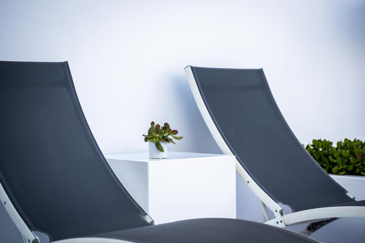 Trieris Villa & Suites Fira  Ngoại thất bức ảnh