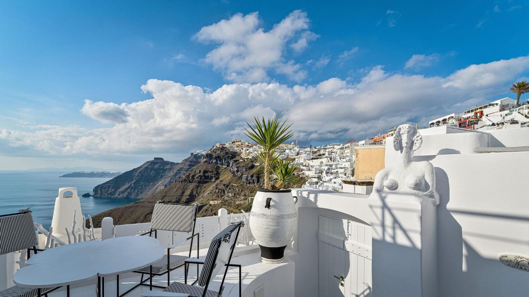 Trieris Villa & Suites Fira  Ngoại thất bức ảnh
