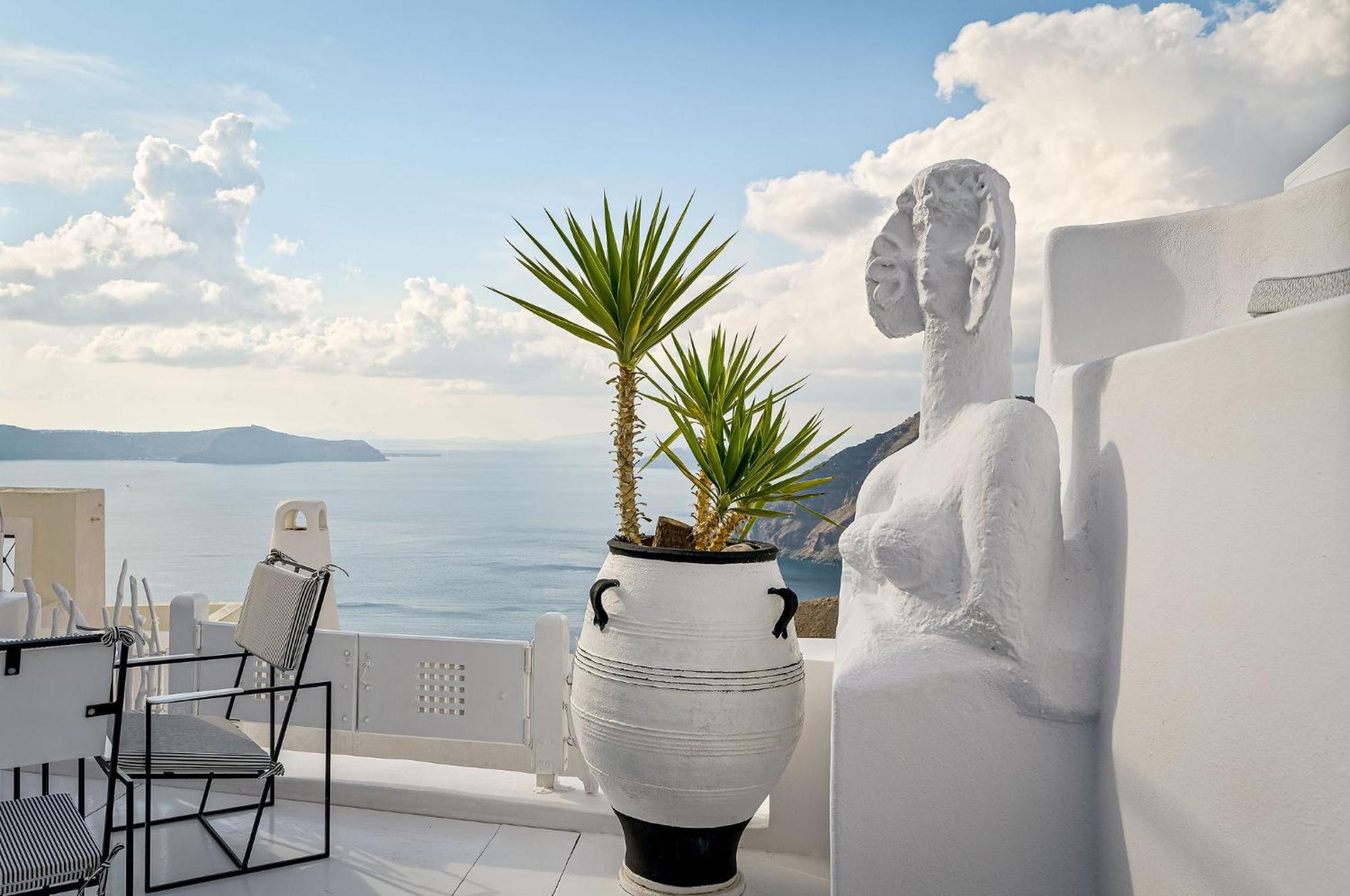 Trieris Villa & Suites Fira  Ngoại thất bức ảnh