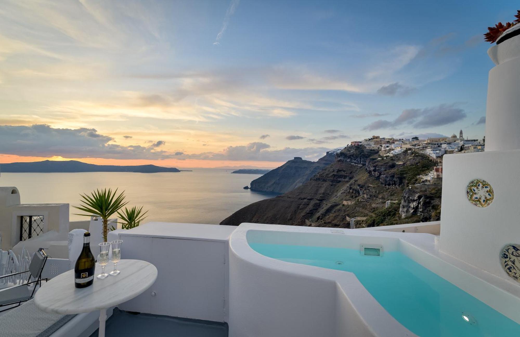 Trieris Villa & Suites Fira  Ngoại thất bức ảnh